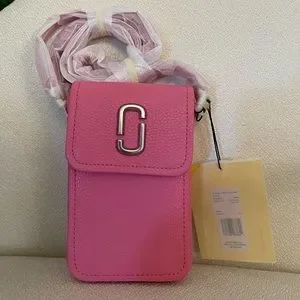 Marc Jacobs | Bags | Mj Glam Shot Crossbody Phone Bag | Poshmark